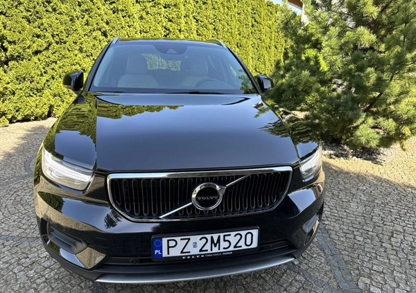 Volvo XC 40 cena 129899 przebieg: 87000, rok produkcji 2018 z Poznań małe 92